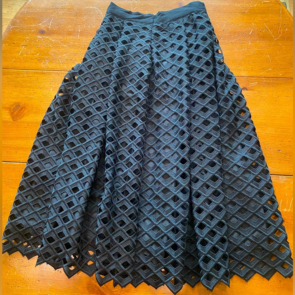 White House Black Market Geo Lattice Poppy skirt size 8